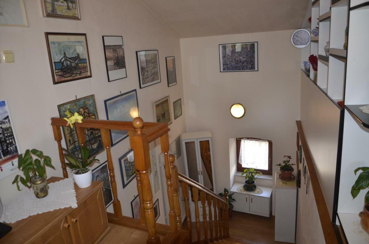 Apartman Una Apartment Криквеница Екстериор снимка