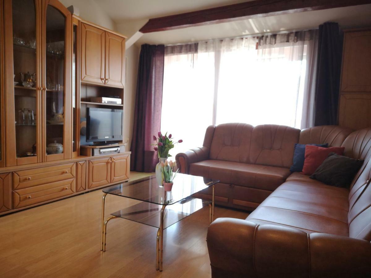 Apartman Una Apartment Криквеница Екстериор снимка